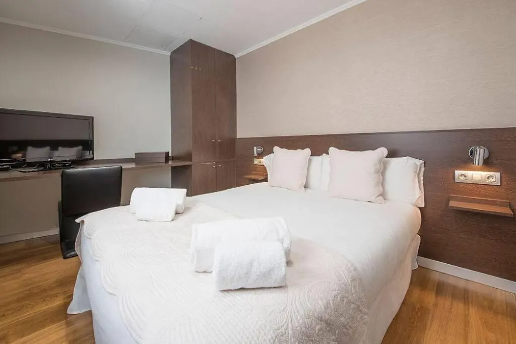 Canela Homes Barcelona Central 0*,  Spanien